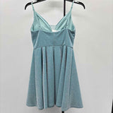 Women's 4 Aqua Shimmer Gown/Evening Wear