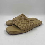 Vince Women's Shoe Size 11 camel Woven Sandals