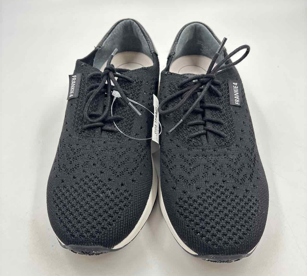 FRANKiE 4 Women's Shoe Size 6 Black Textured Sneakers