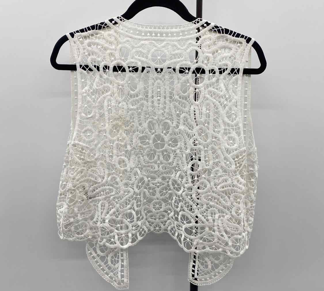 Unbranded Women's Size L White Open Weave Vest