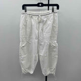 Giocam Women's Size 6 White Solid Capris