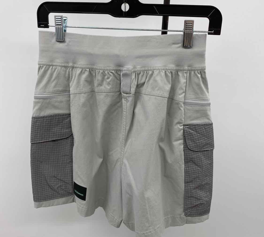 Lululemon Junior's Size 4 Gray Solid Shorts