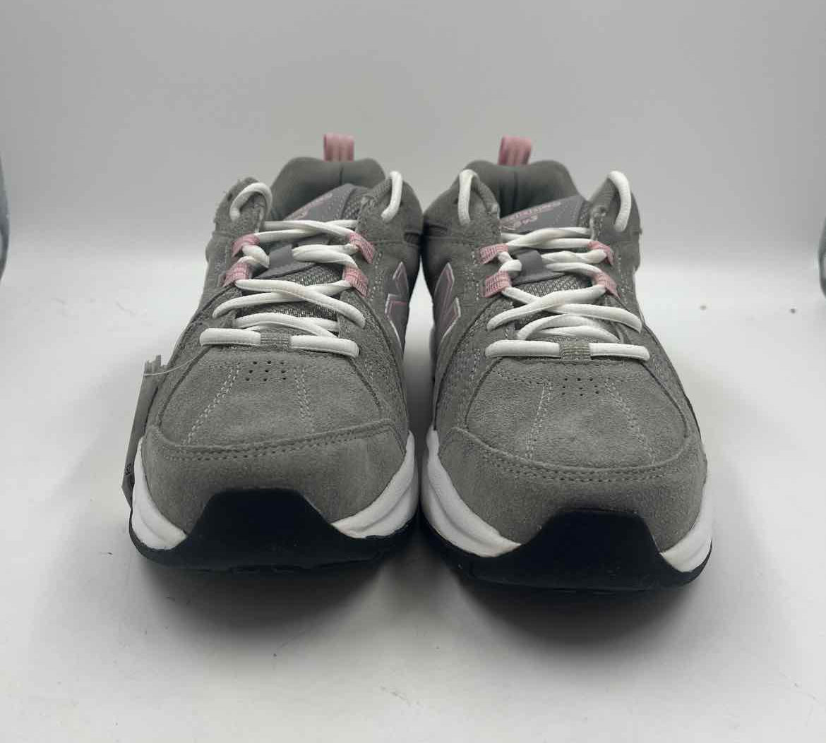 New Balance Women's Shoe Size 10 Gray Textured Sneakers
