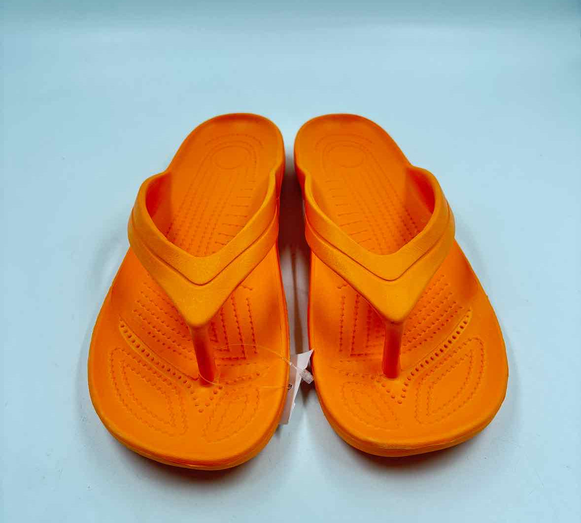 TEMI Women's Shoe Size 8 Orange Solid Flip Flops