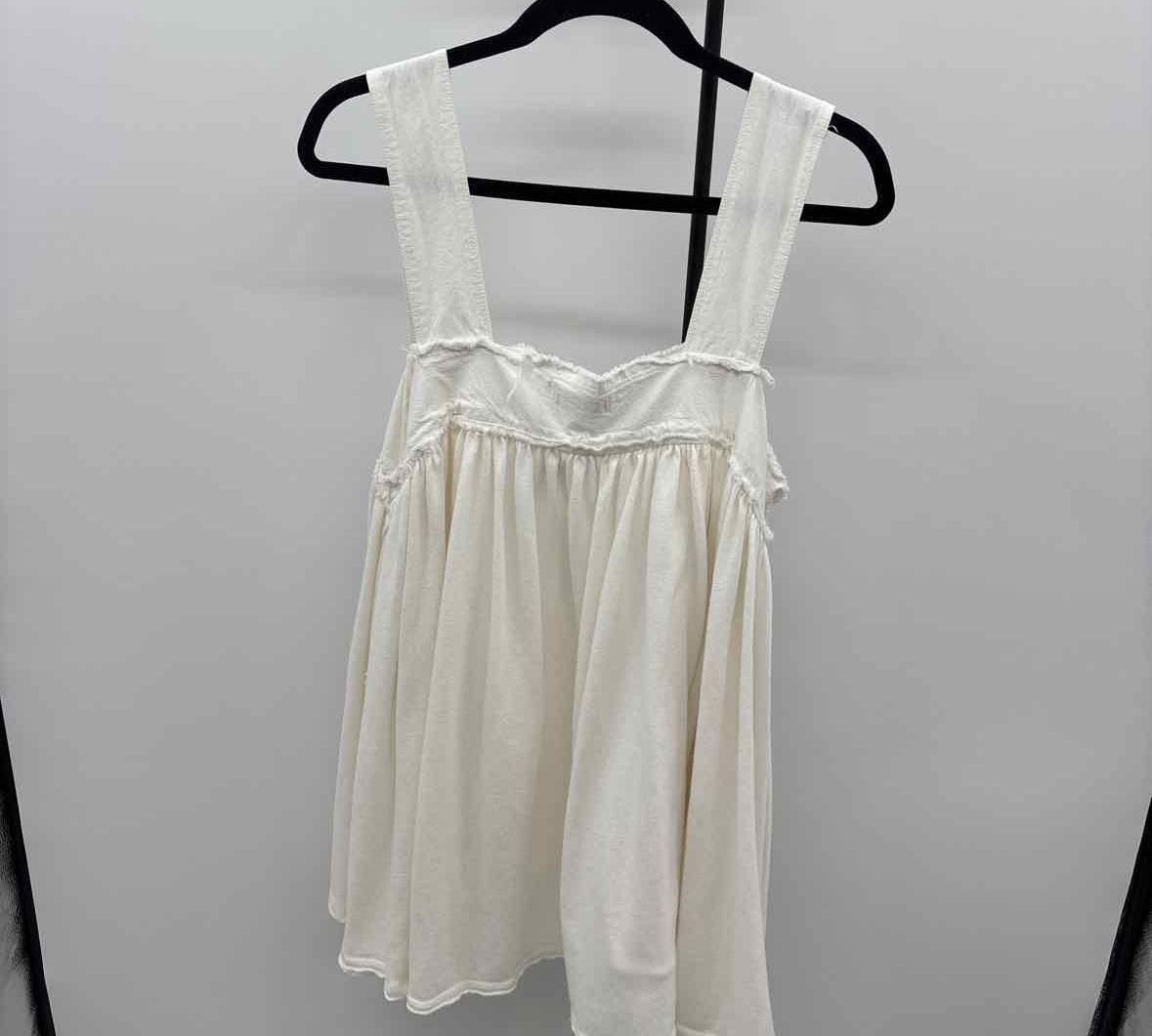 We the Free Junior's Size XL White Solid Tank