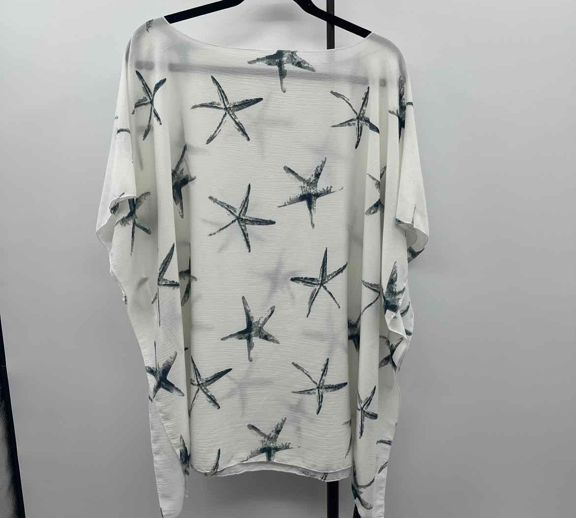 Justin & Taylor Women's Size One Size White Starfish Short Sleeve Shirt