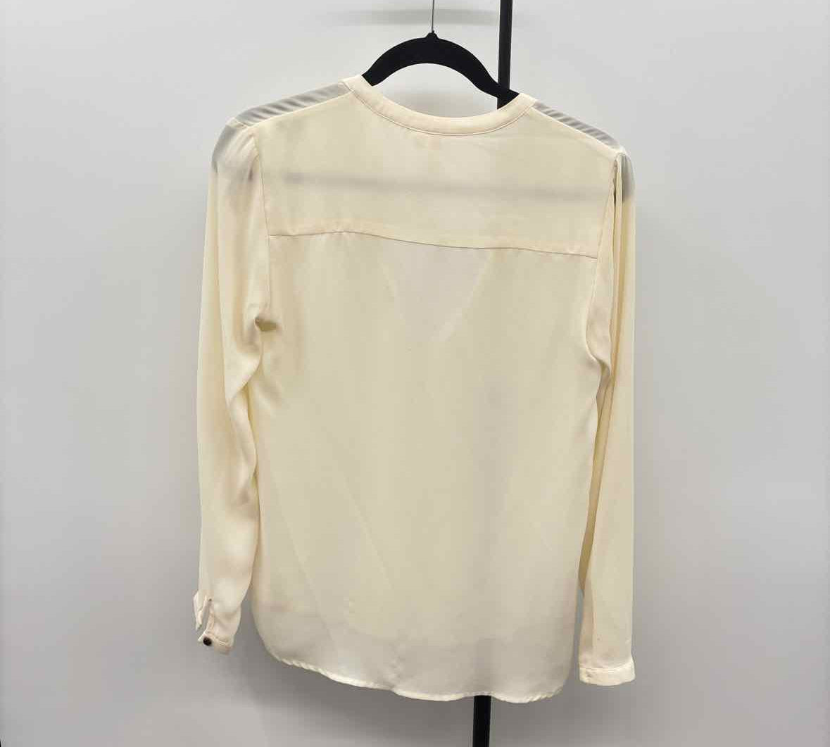 Bellatrix Women's Size XS Ivory Solid Long Sleeve Shirt