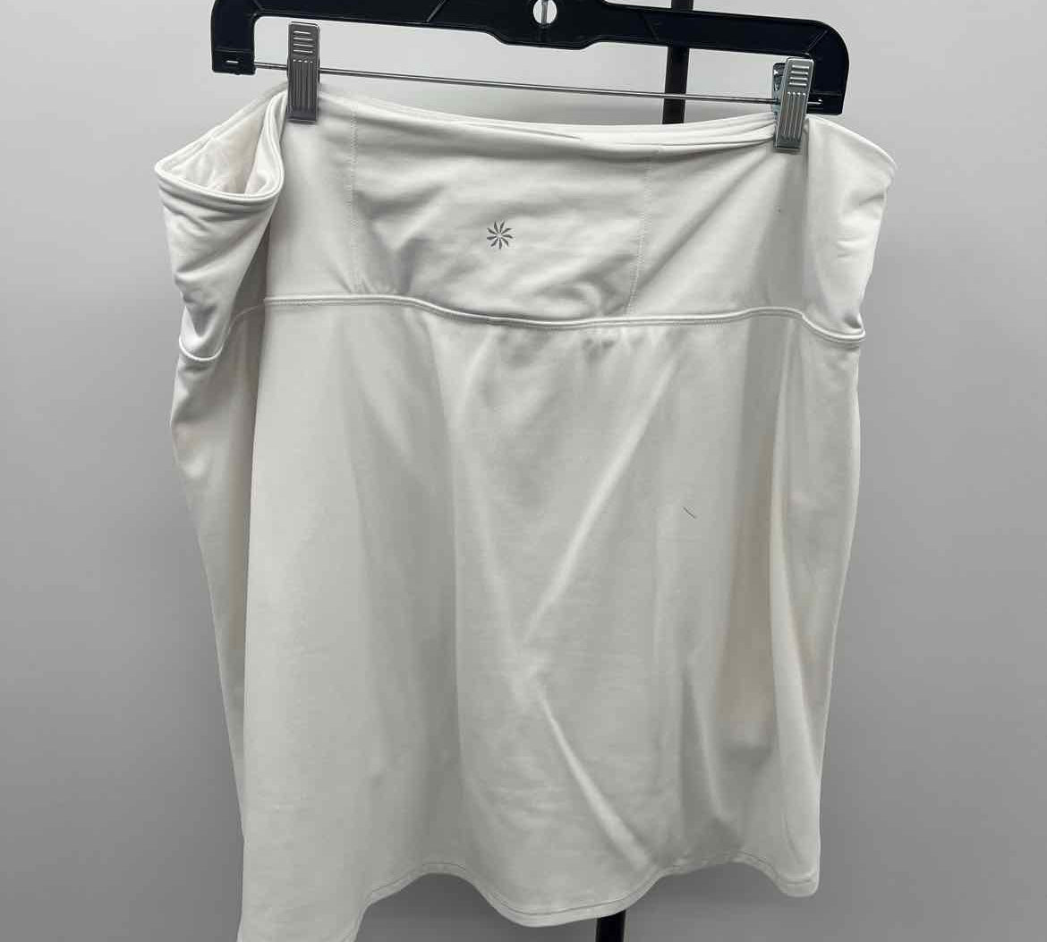 Athleta Women's Size 18 White Solid Skirt