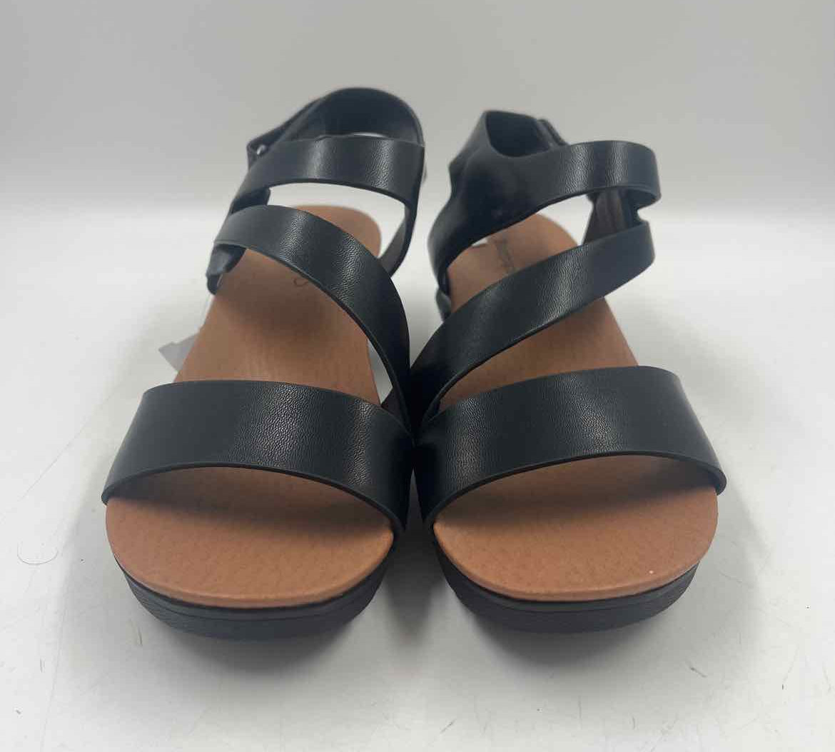 Baretraps Women's Shoe Size 8.5 Black Solid Sandals