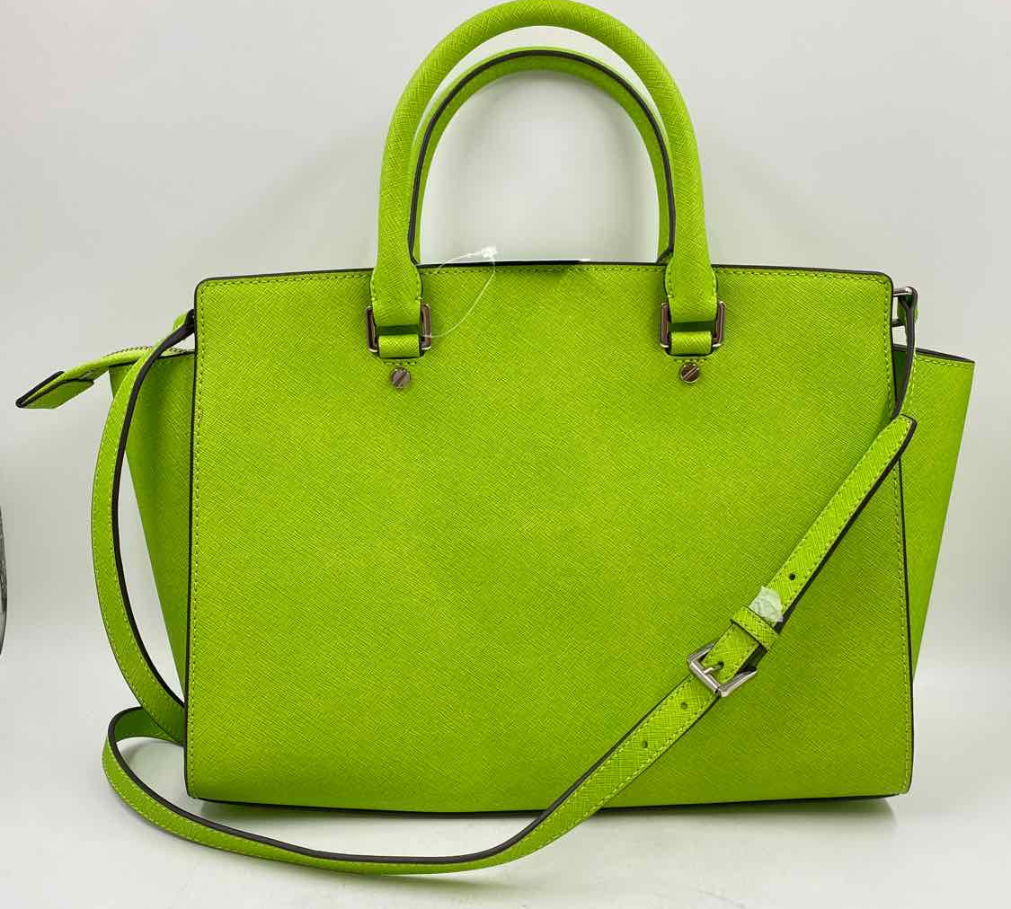 Michael Kors Women's Green New with Tags LUXE Purse