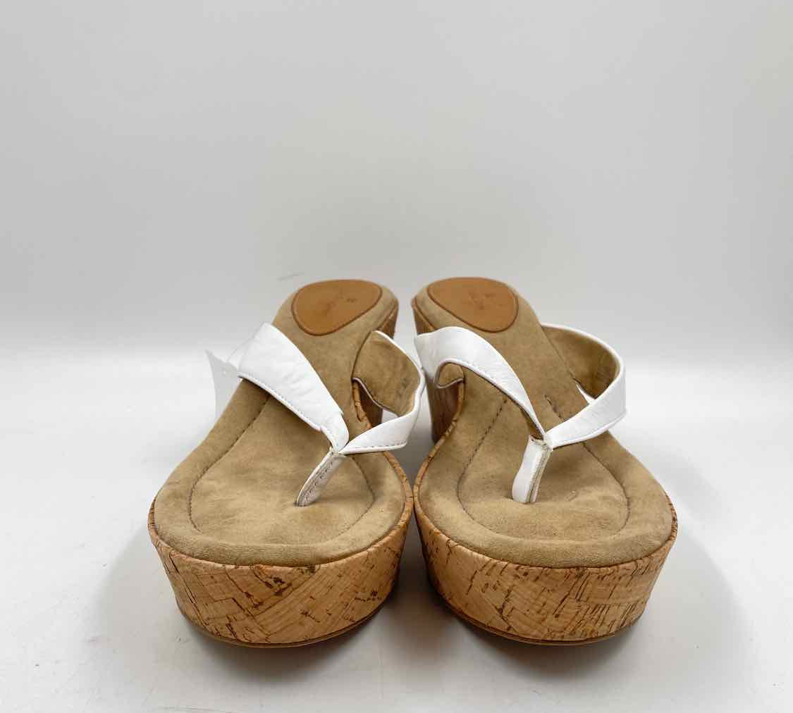Caslon Women's Shoe Size 9.5 White Solid Sandals