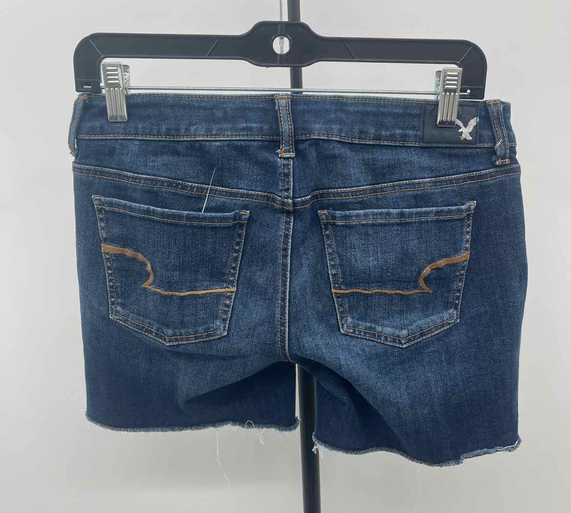 American Eagle Junior's Size 4 Blue Solid Shorts