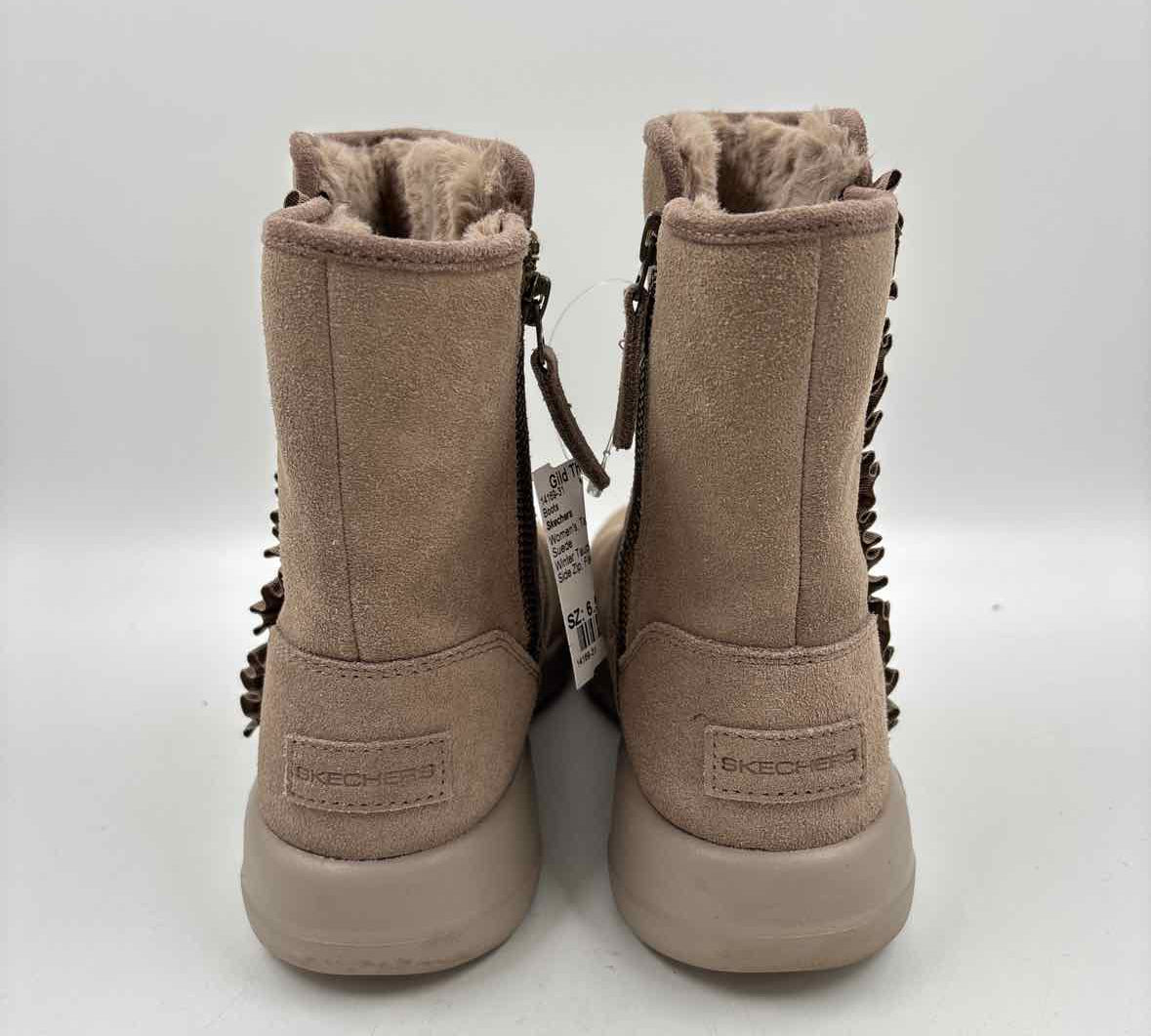 Skechers Women's Shoe Size 6.5 Taupe Solid Boots