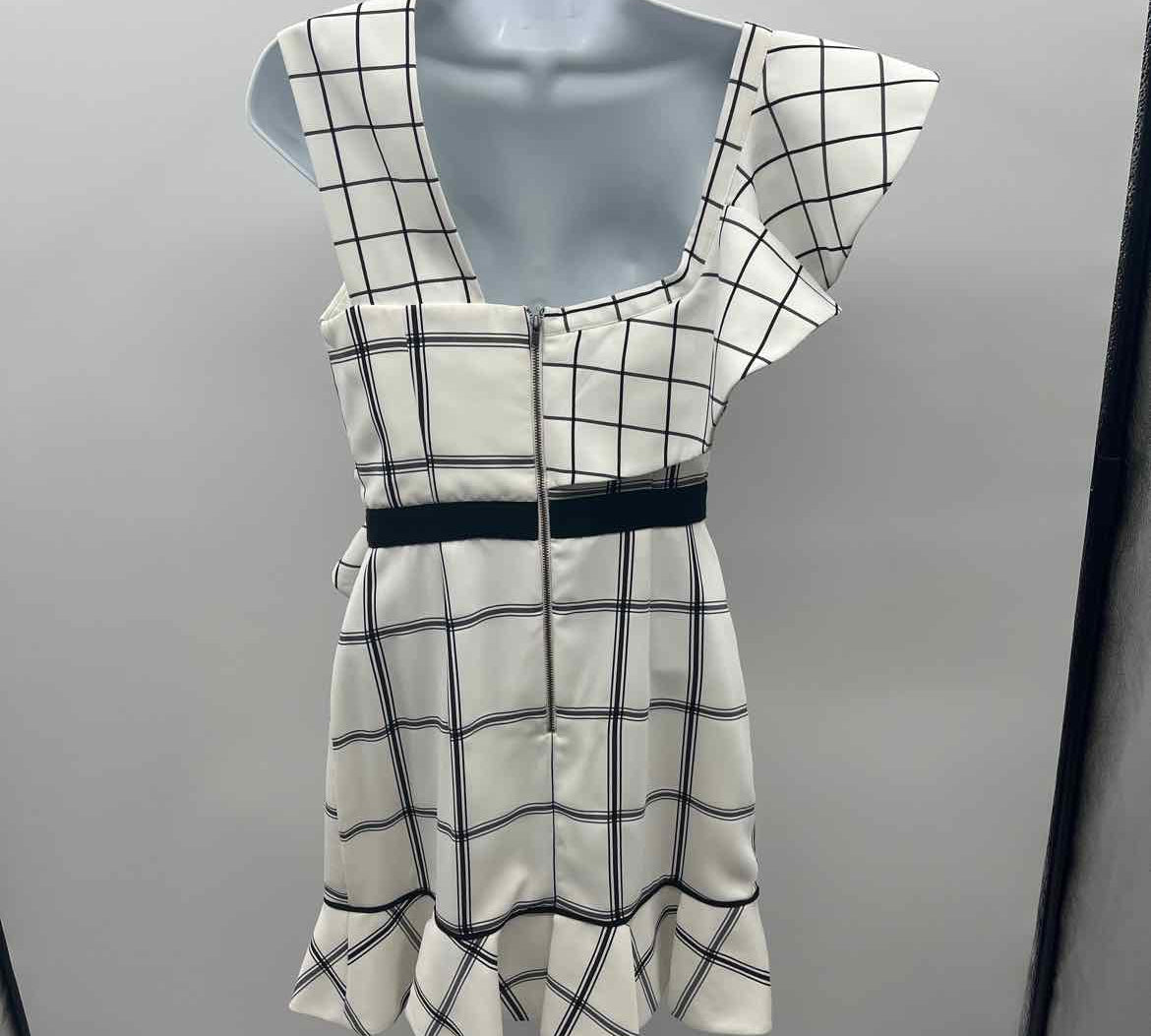 Self Portrait Women's Size 4 White Plaid Dress