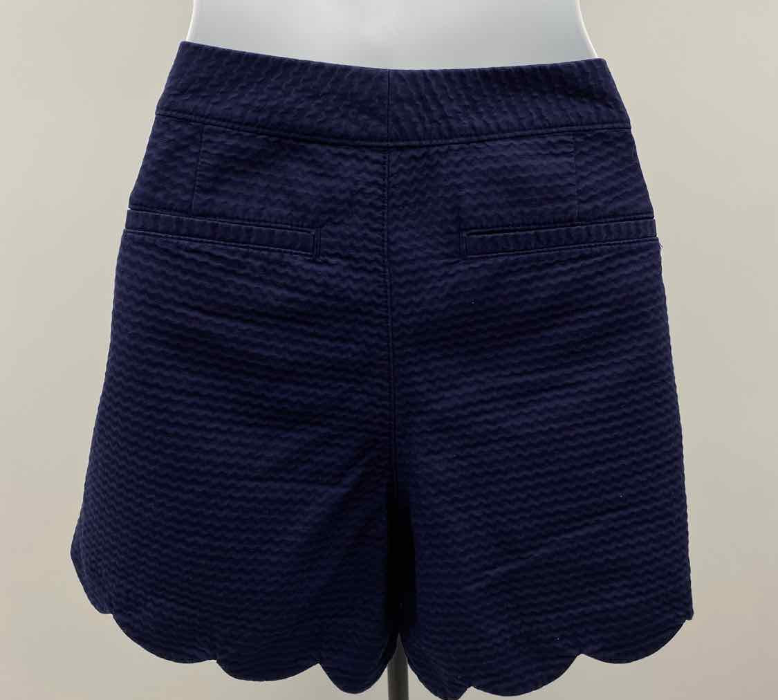 Lilly Pulitzer Women's Size 8 Navy Textured Shorts