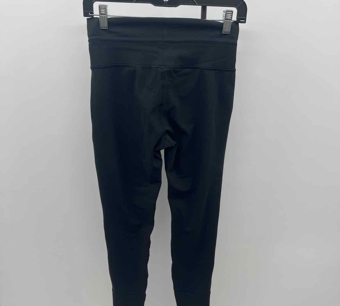 vuori Women's Size 10 Black Solid Pants