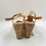 boc Women's Shoe Size 10 Cream Floral Sandals