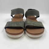 Skechers Women's Shoe Size 5 Olive Textured Sandals