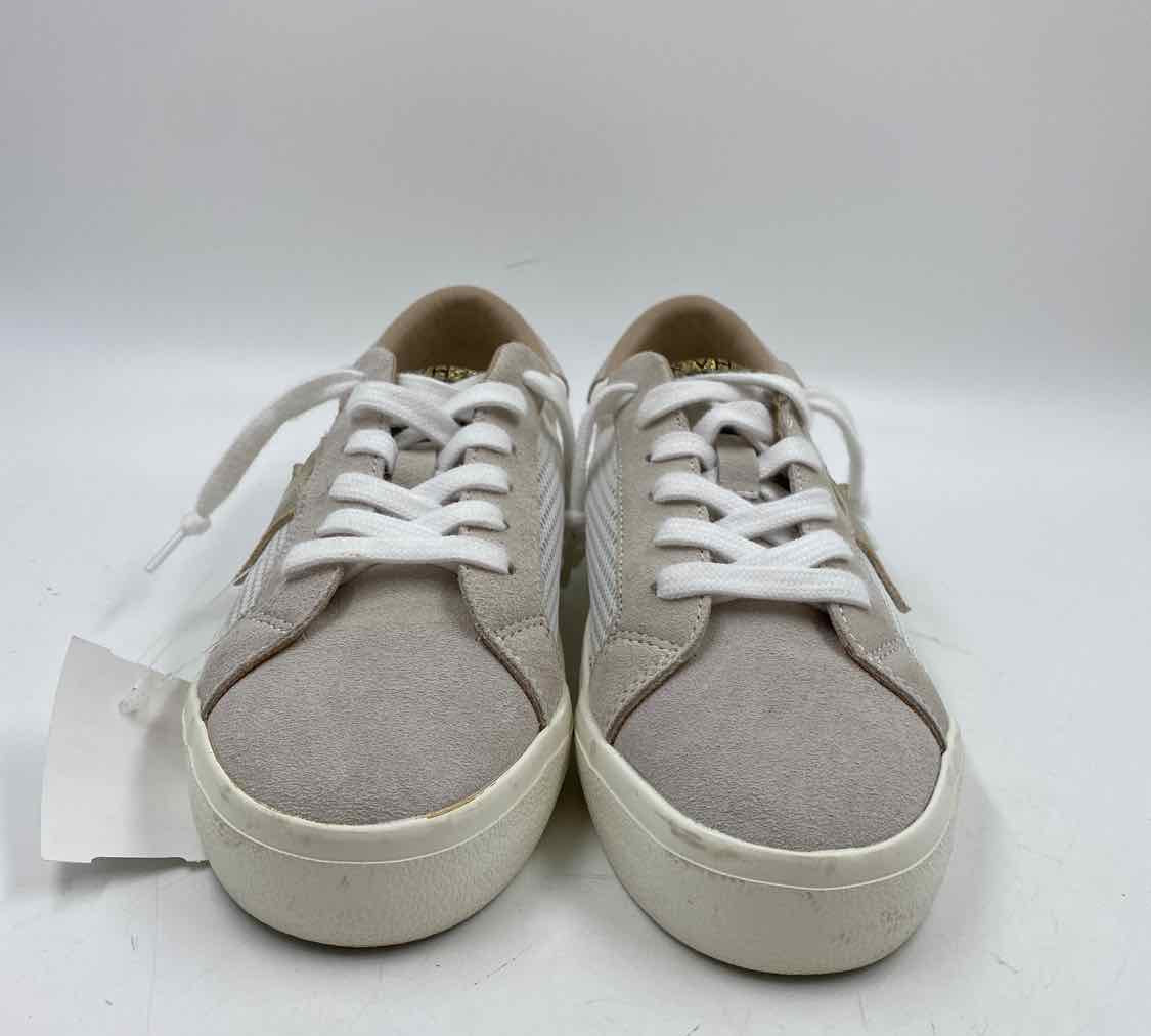 Vintage Havana Women's Shoe Size 7.5 Beige Textured Sneakers