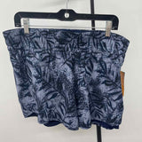 Avia Women's Size 16 Navy Leaf Shorts