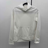 Under Armour Women's Size XS White Solid Long Sleeve Shirt