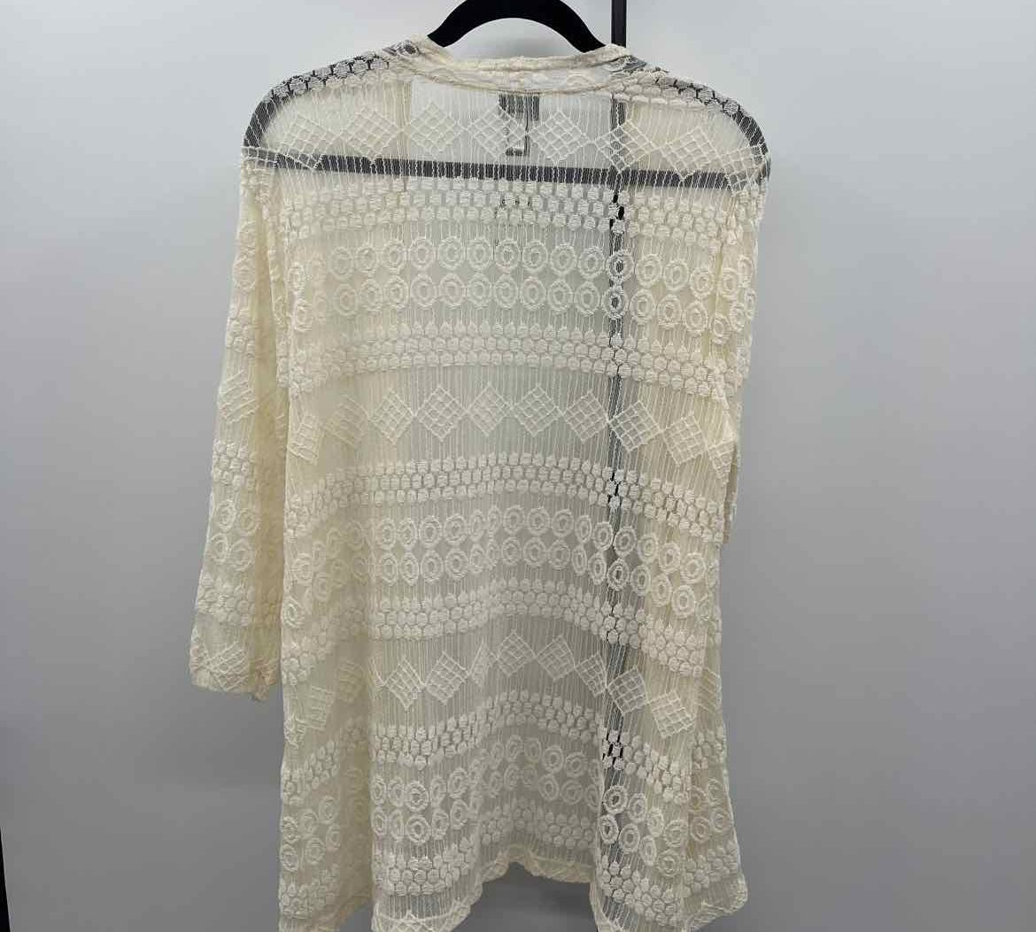 Chico's Women's Size L Ivory Lace Cardigan