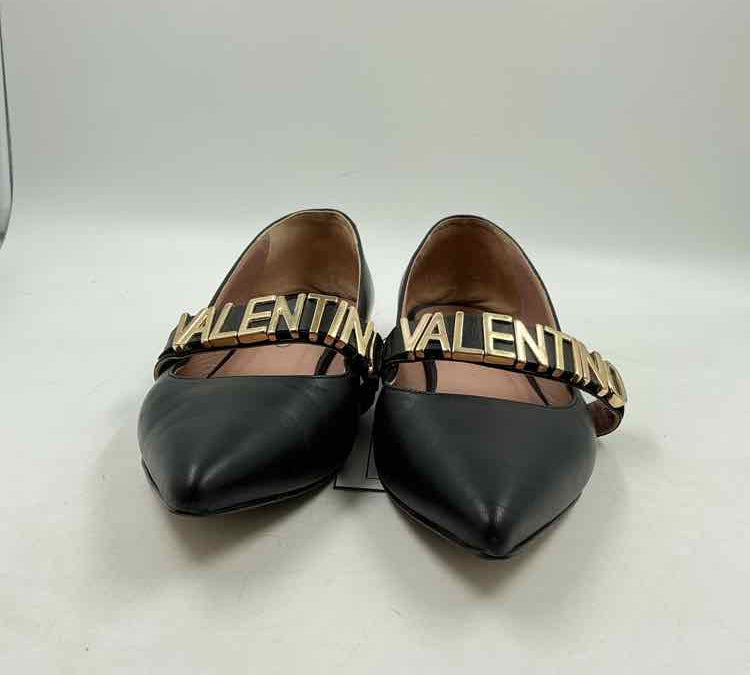 Valentino Women's Shoe Size 8 Black Solid Flats