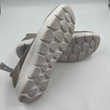 Skechers Women's Shoe Size 11 Tan Textured Casual Shoes