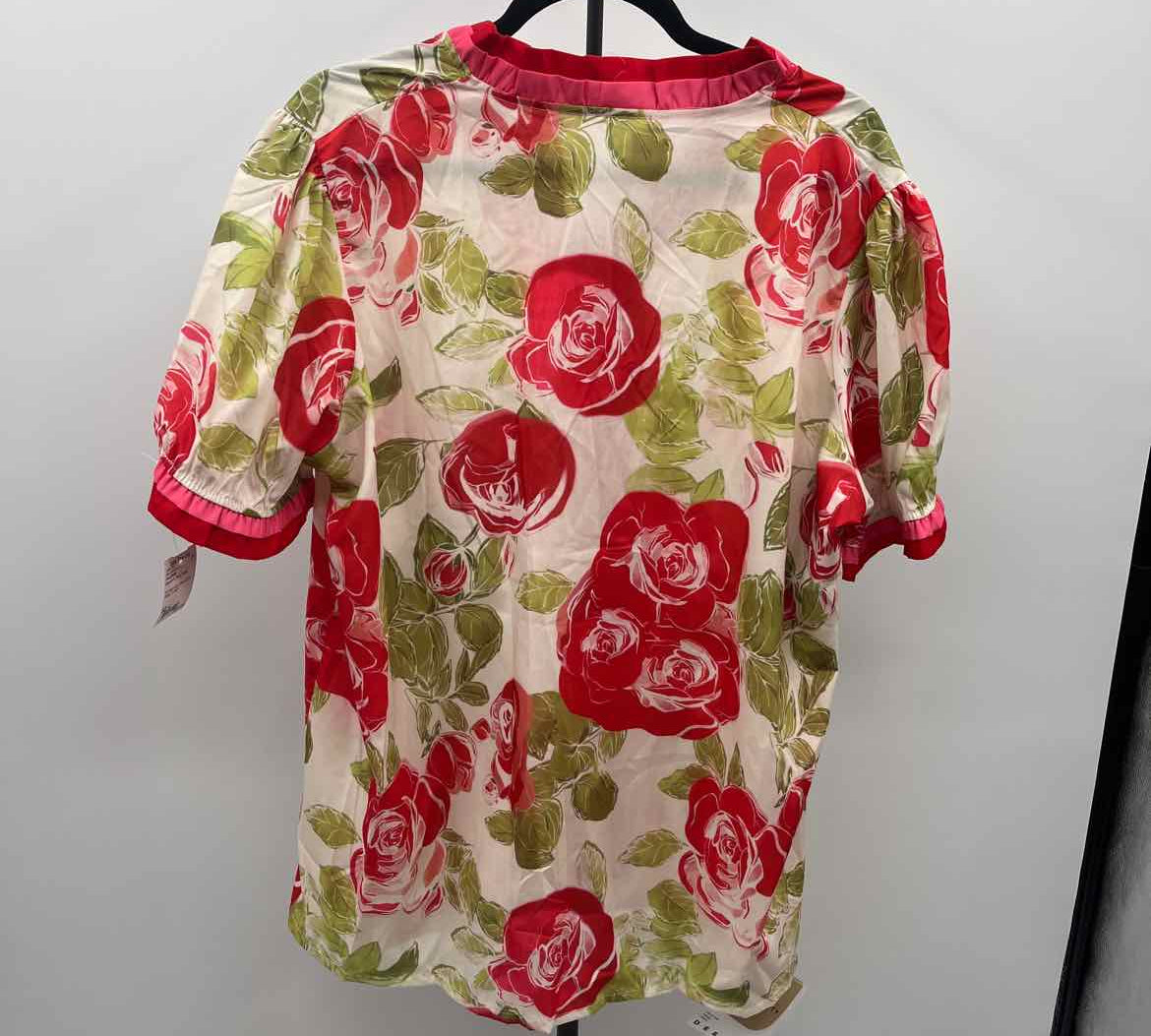 CheryBetty Women's Size L Red Floral Short Sleeve Shirt
