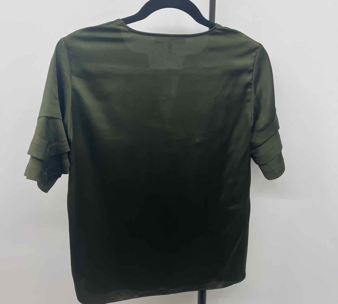 Frame Women's Size XS Green Solid Short Sleeve Shirt