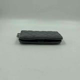Vera Bradley Women's Gray Quilted Wallet