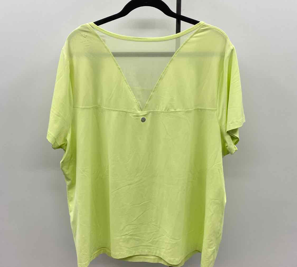 LIVI active Women's Size 3X Yellow Solid Short Sleeve Shirt