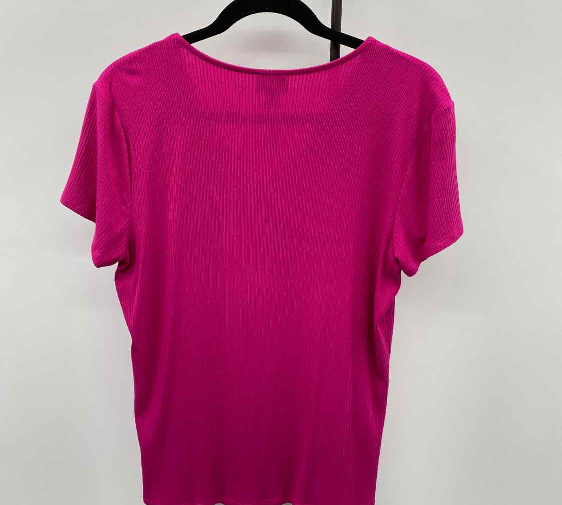 Worthington Women's Size L Magenta Ribbed Short Sleeve Shirt