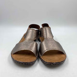 Naturalizer Women's Shoe Size 10 Bronze pebble Sandals