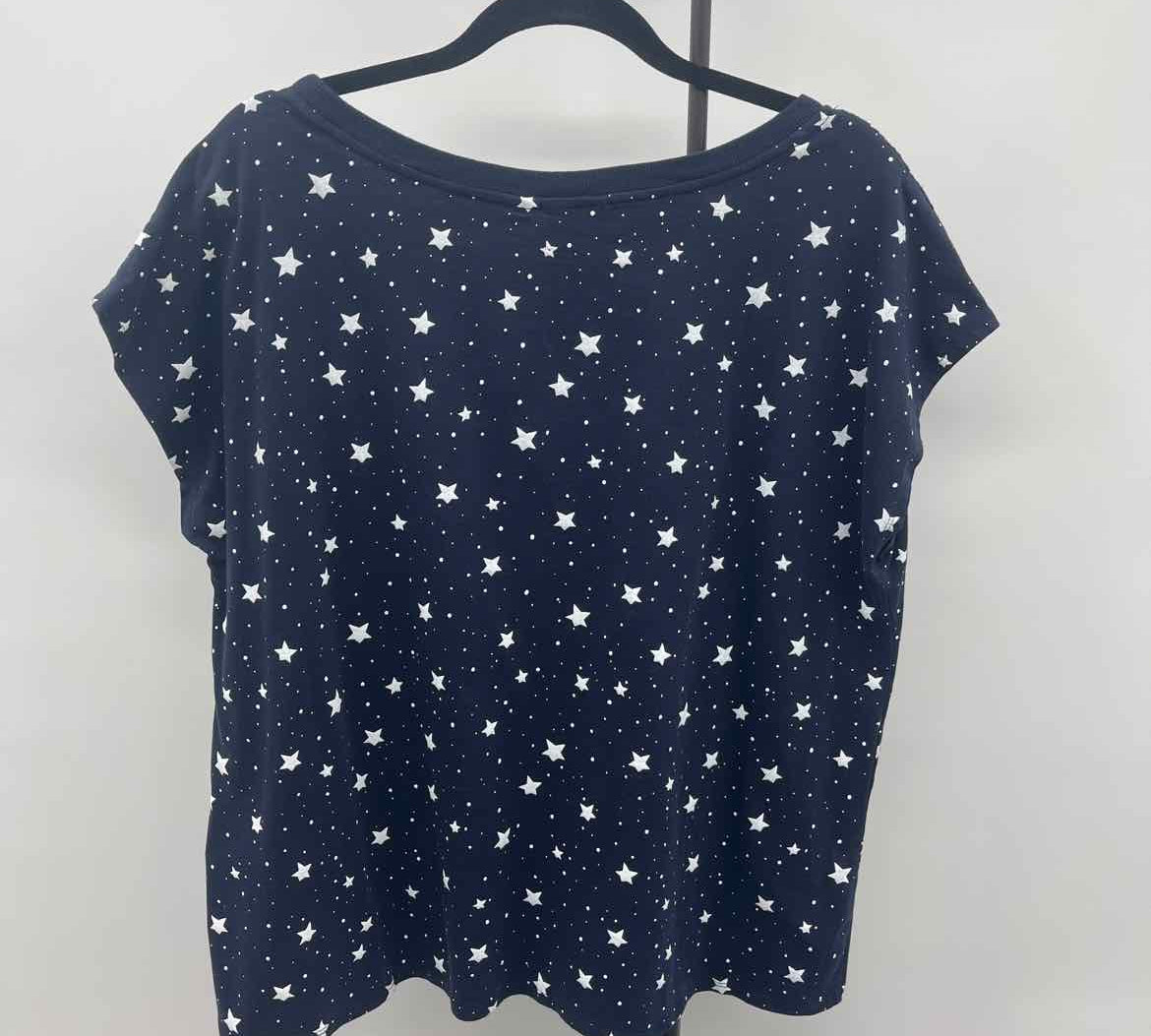 CJ Banks Women's Size 1X Navy Star Short Sleeve Shirt