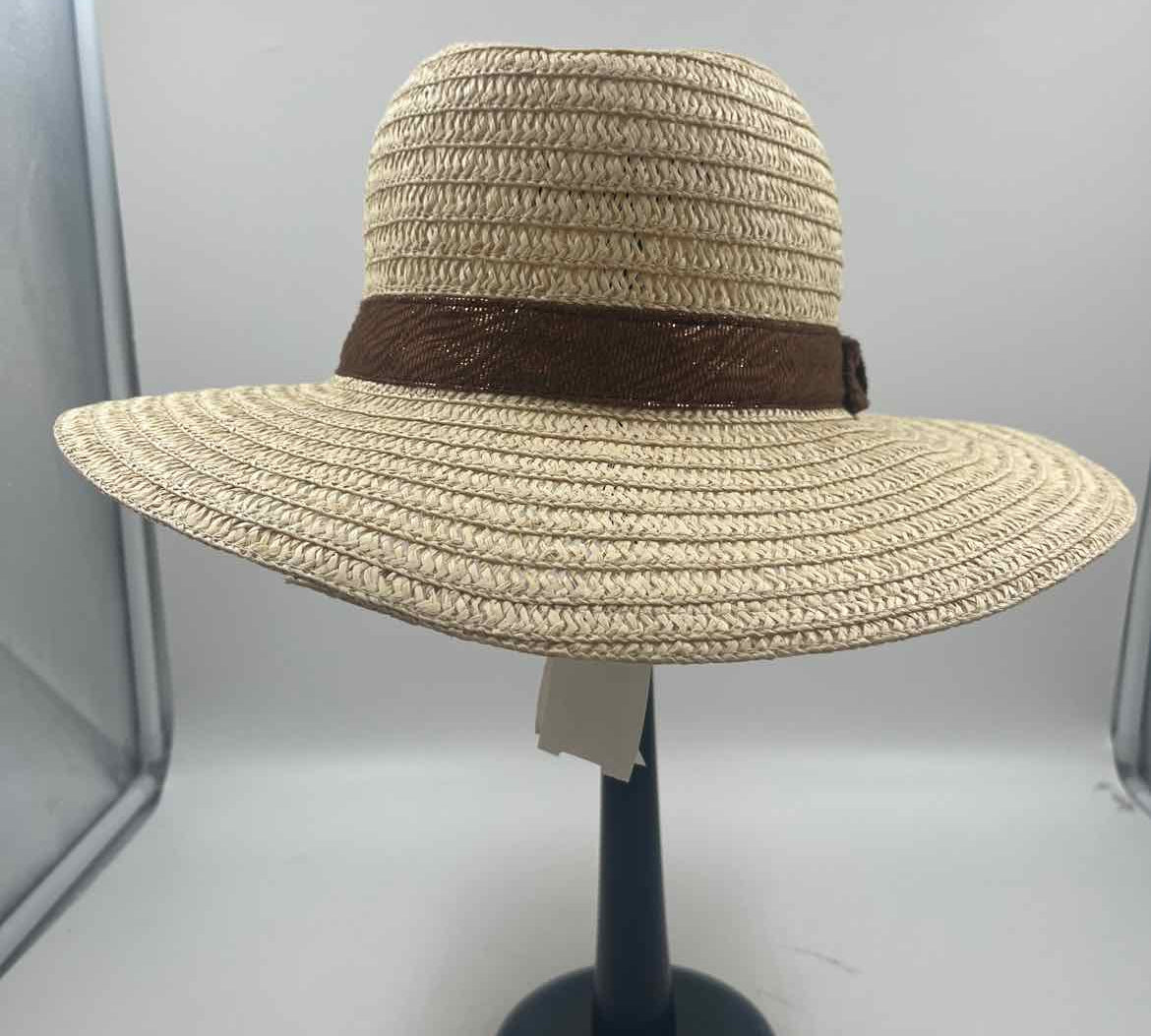 August Women's Natural New with Tags Woven Straw Hat
