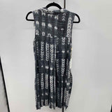 Fifteen Twenty Women's Size L Black Abstract Sleeveless Shirt