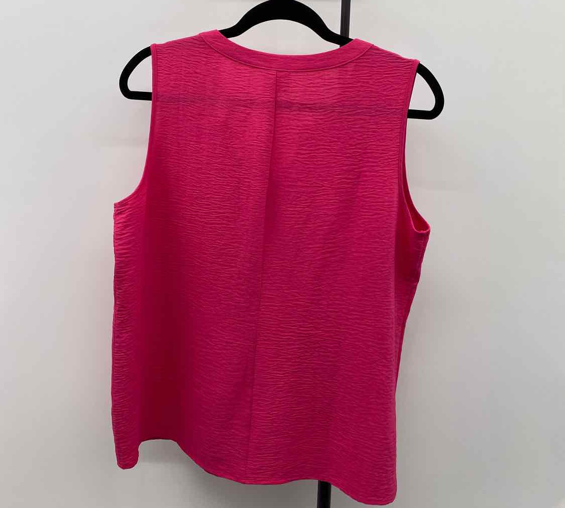 Late August Women's Size XL Fuschia Textured Sleeveless Shirt