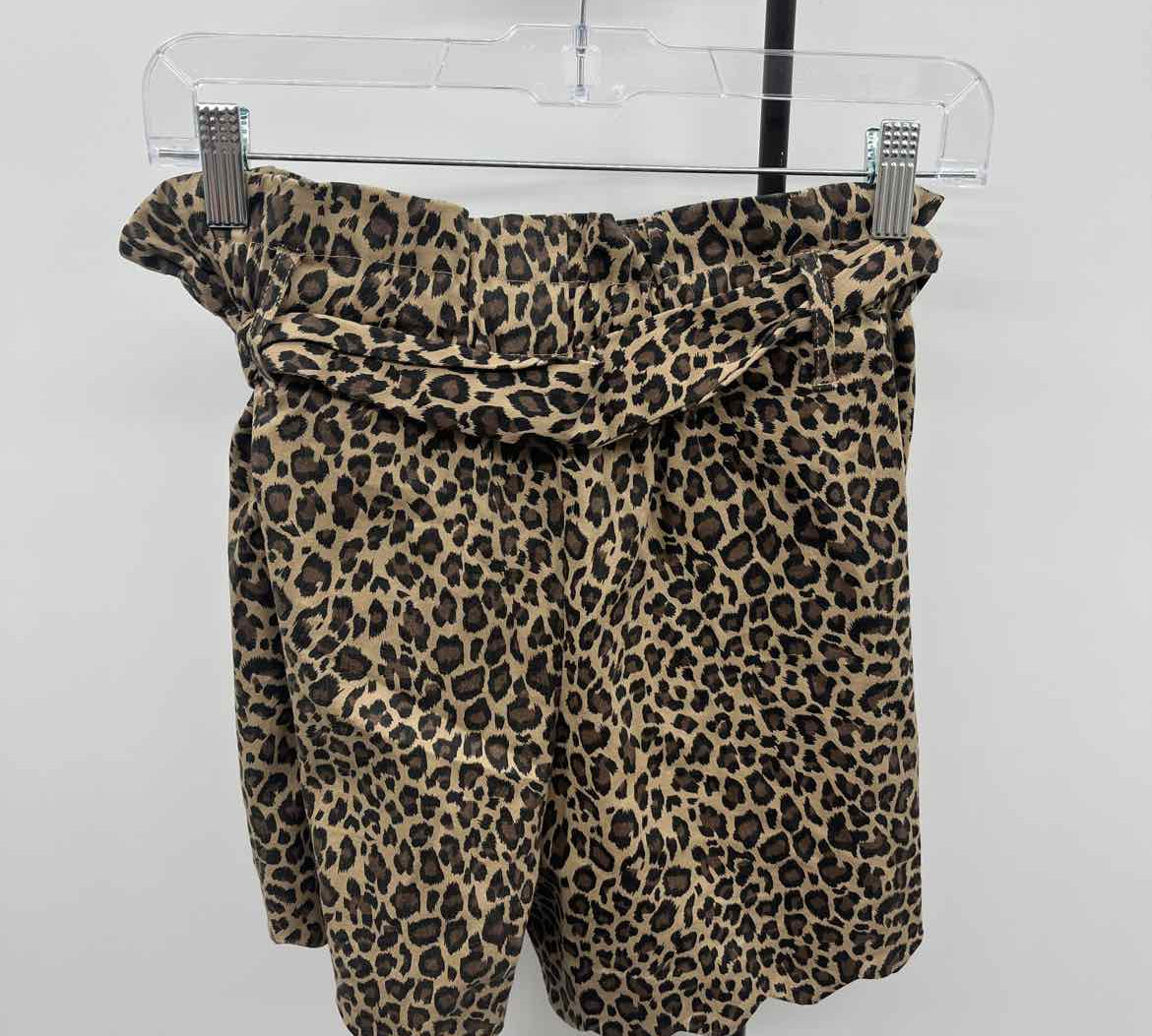 Aaron & Amber Women's Size 10 Brown Animal Print Shorts