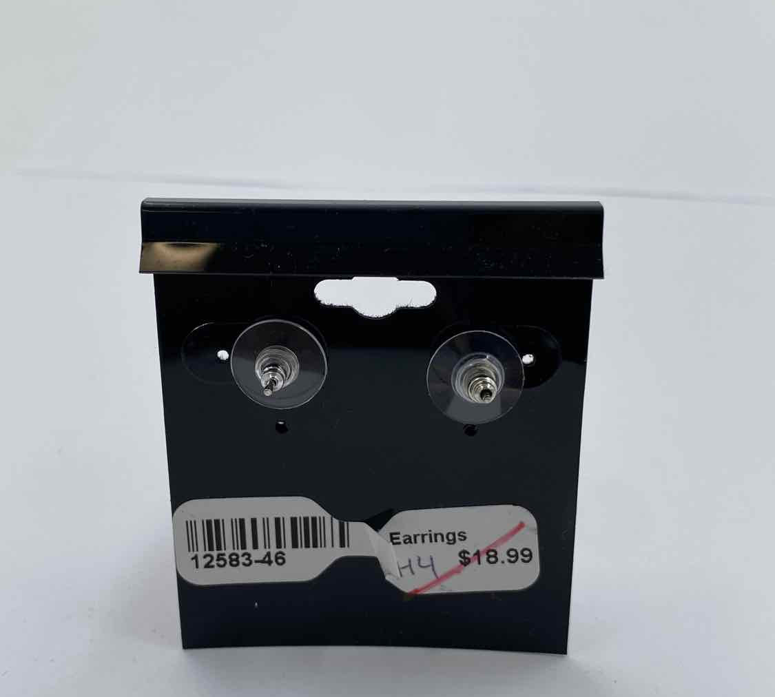 Boutique Women's Silver Earrings