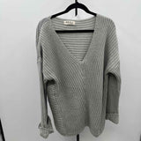 Selfie Women's Size M/L Green Solid Sweater