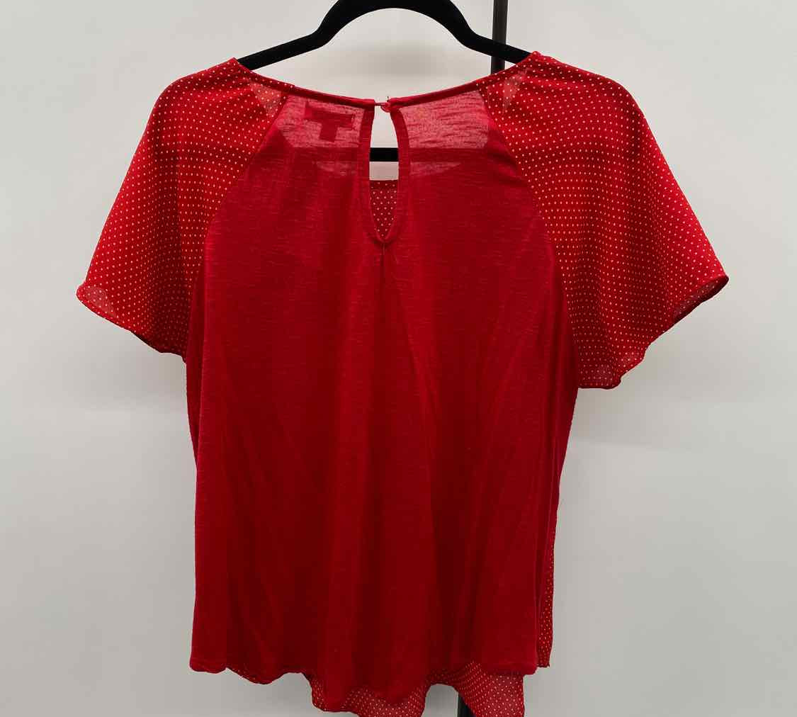 Ophelia Roe Women's Size L Red dotted Short Sleeve Shirt