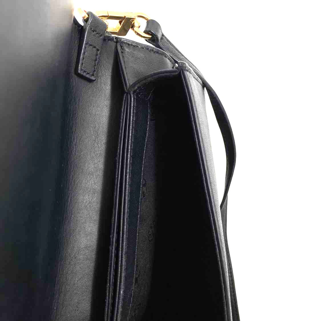 Interior TORY BURCH Quilted Black Leather SAVANNAH Flat Clutch Crossbody Purse