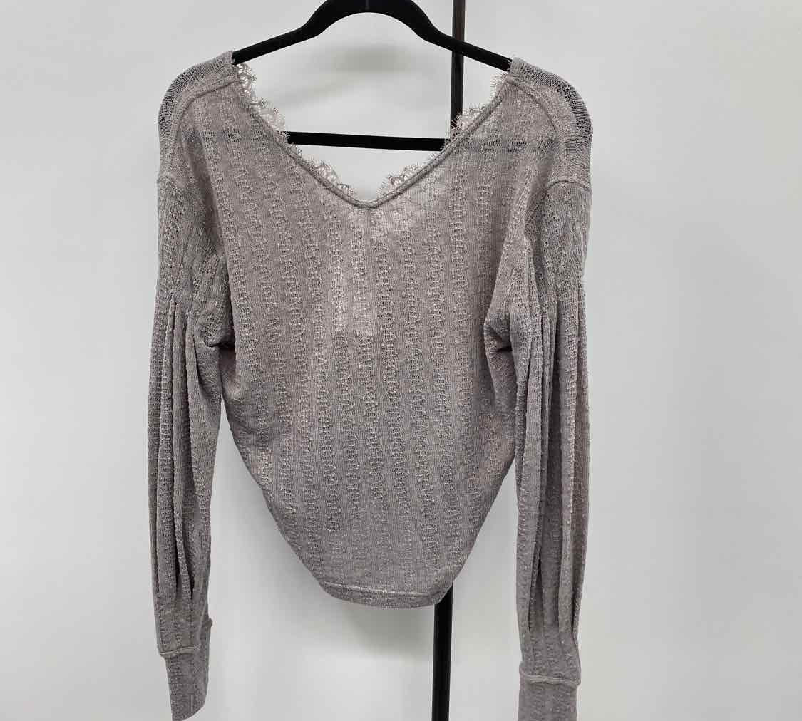 Free People Women's Size S Gray Textured Long Sleeve Shirt