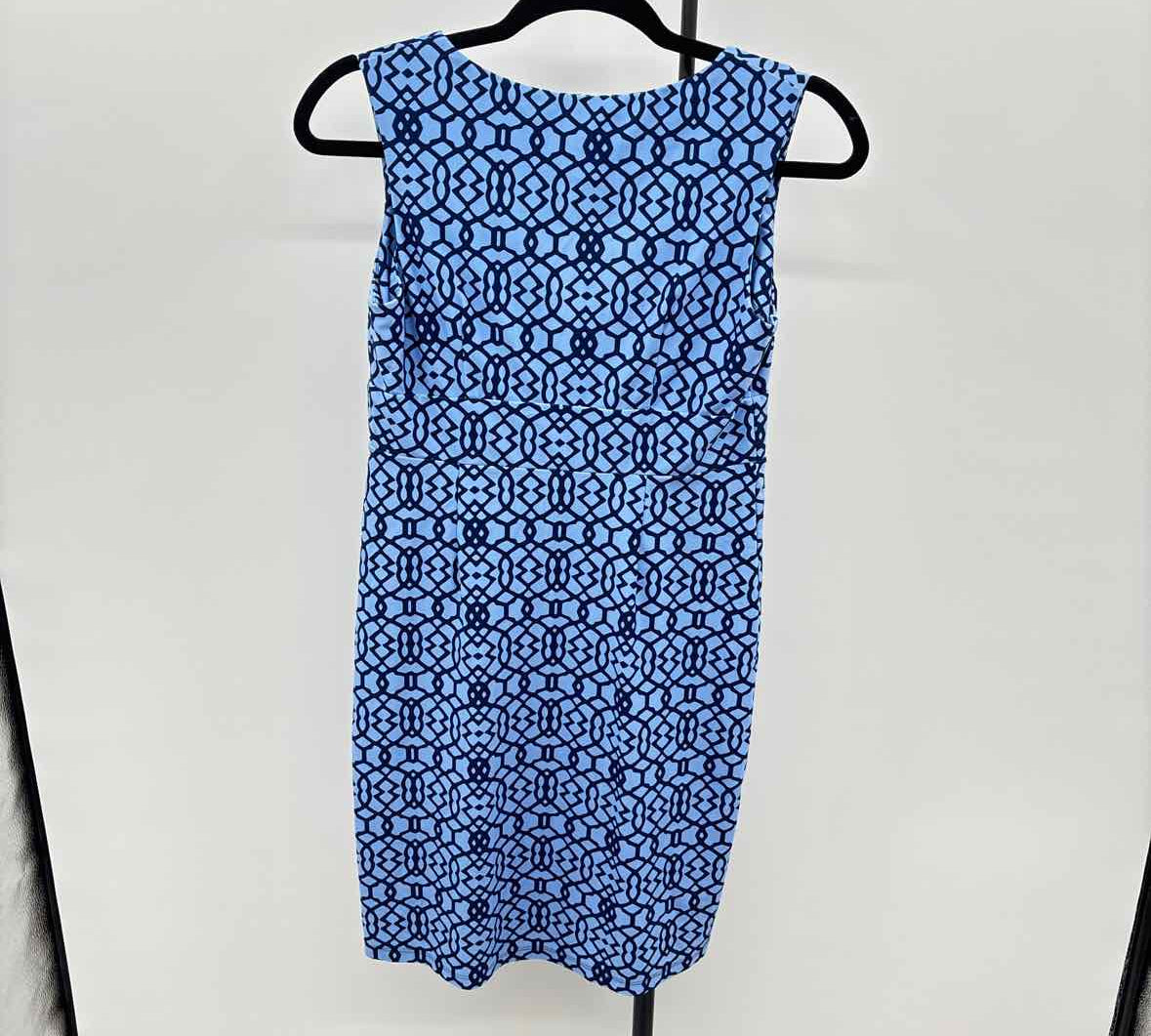 Jude Connally Women's Size 2 Blue Abstract Dress
