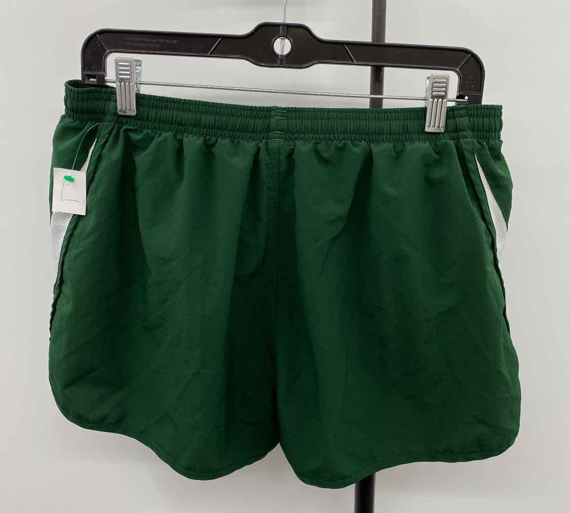 Under Armour Junior's Size 14 Green Solid Shorts