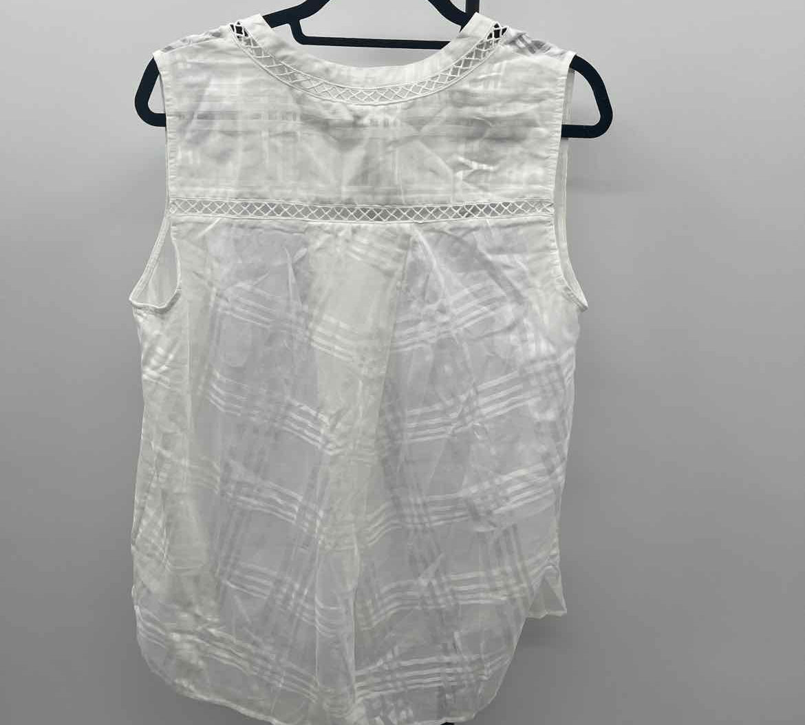 Liz Claiborne Women's Size L White Grid Sleeveless Shirt