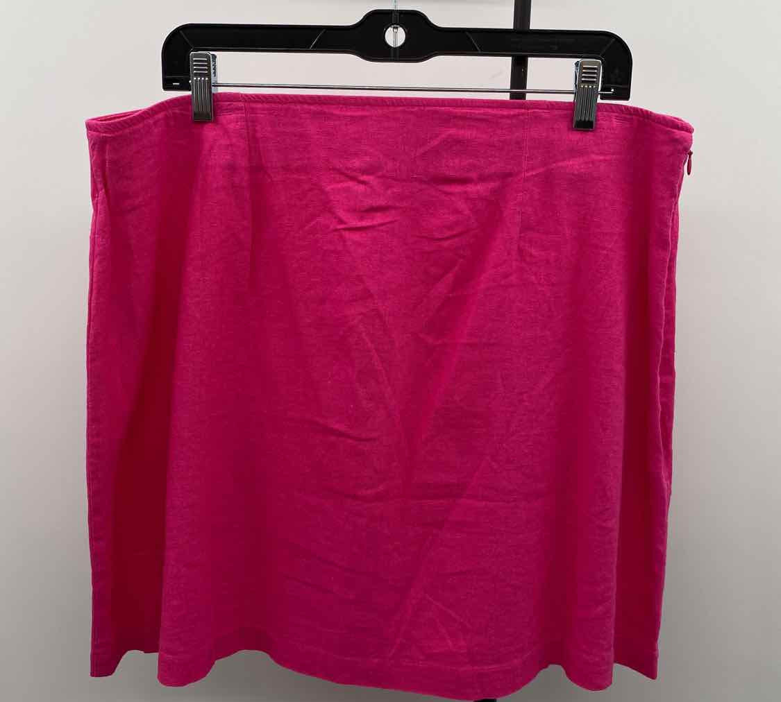 Old Navy Junior's Size 16 Fuschia Solid Skirt
