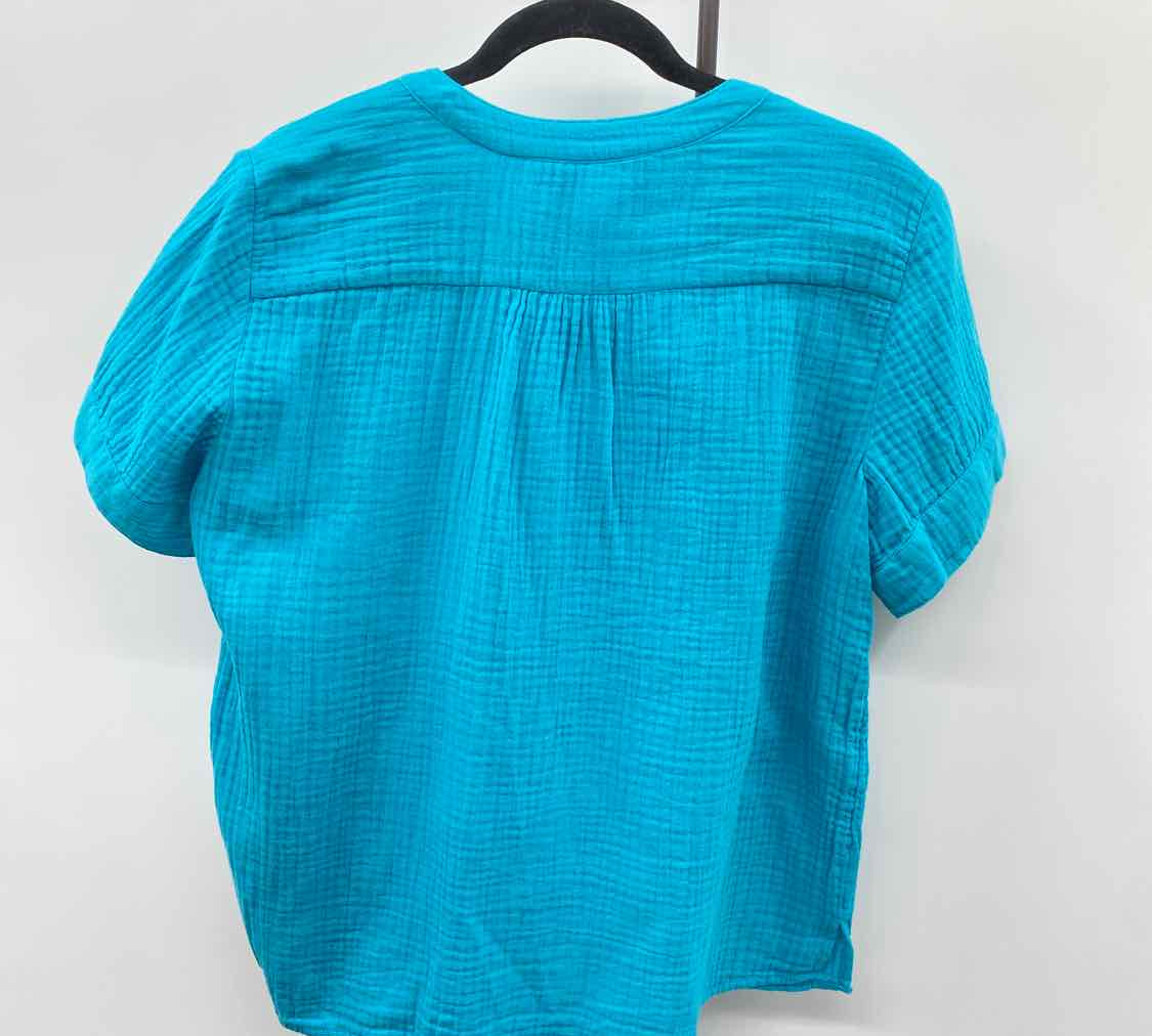 J Crew Women's Size M Turquoise Textured Short Sleeve Shirt