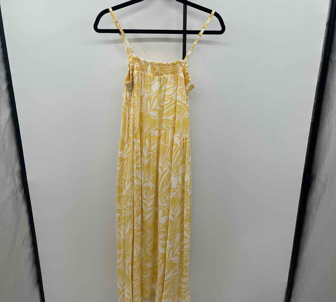 Old Navy Junior's Size 6 Yellow Floral Dress